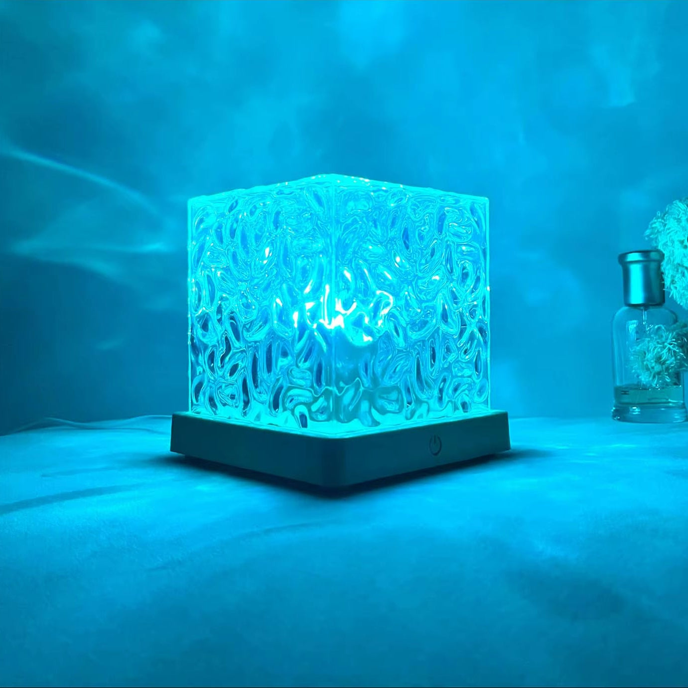 Ocean Lamp Water Ripple Projector – Aurora Wave Light Cube for Bedroom
